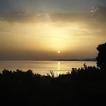 Σπίτι διακοπών Sunsetview Seaside Apartment, Akti